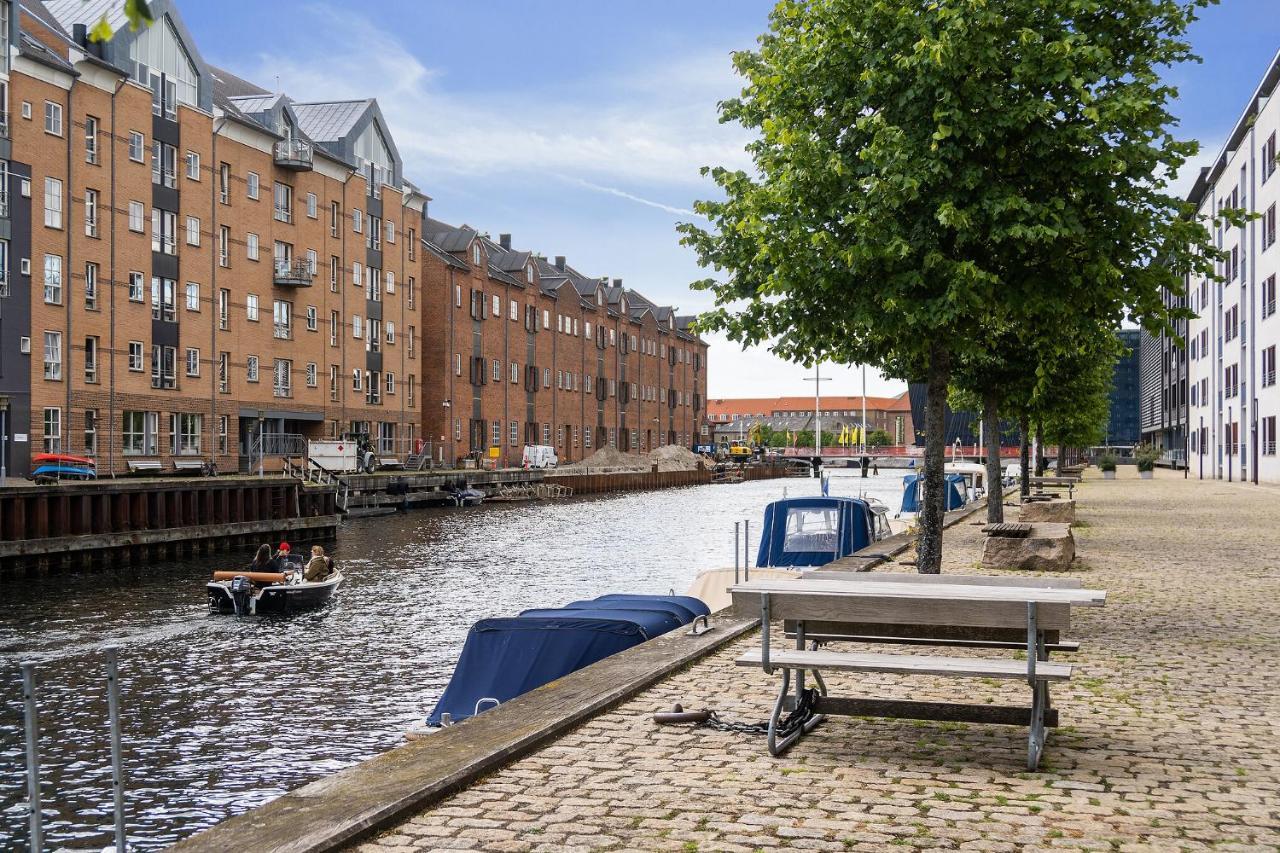 Scandi-Hygge 2 Bedroom Apartment In Charming Christianshavn Kopenhag Dış mekan fotoğraf