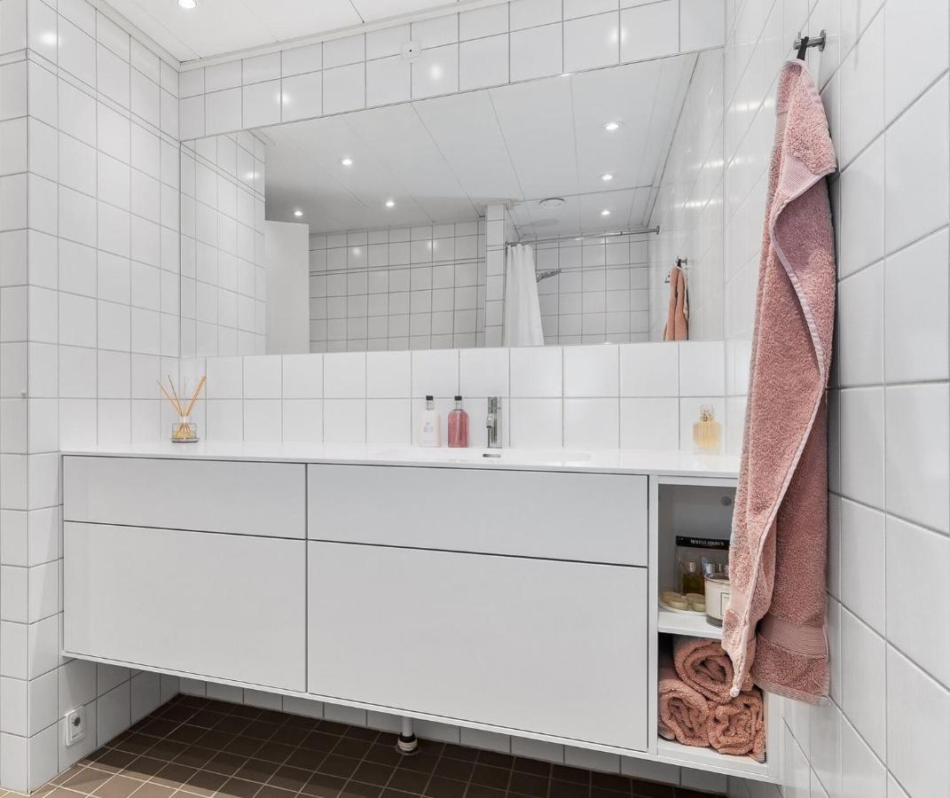 Scandi-Hygge 2 Bedroom Apartment In Charming Christianshavn Kopenhag Dış mekan fotoğraf